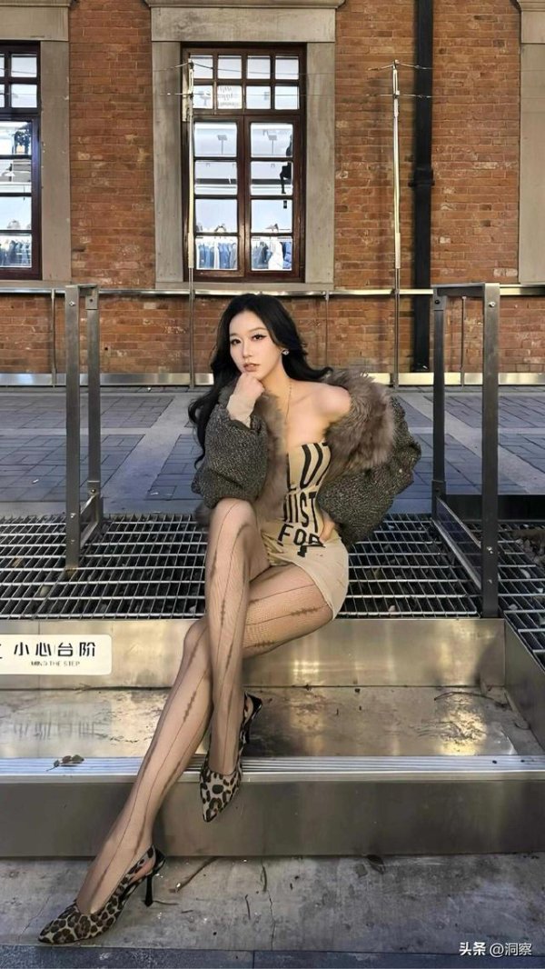 配资网上配资 女人味什么样